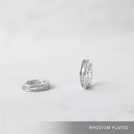 圓環水晶耳環（925 純銀、抗氧化銠層、水晶）