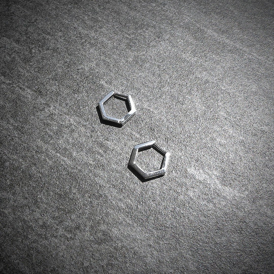 迷你五角形純銀圈式耳環（925 純銀）