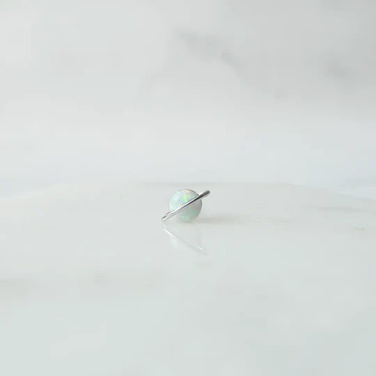 星球造型蛋白石耳針（925 純銀、抗氧化銠層、蛋白石）