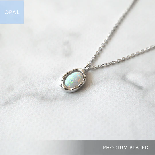 天然蛋白石項鍊，虹彩遊色效果，925 純銀鍍鉑金設計，簡約細鍊項鍊