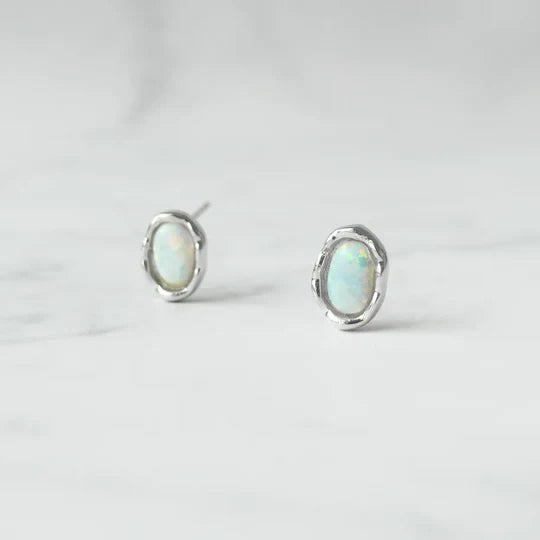 蛋白石耳針（925 純銀、抗氧化銠層、蛋白石）