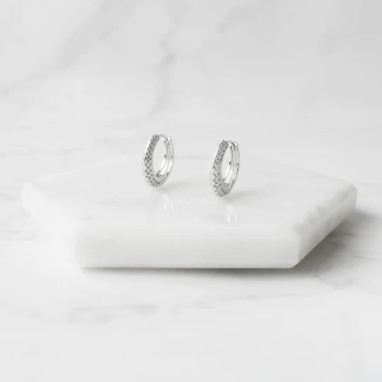 鋯石密鑲圓環耳環（925純銀／抗氧化銠層）