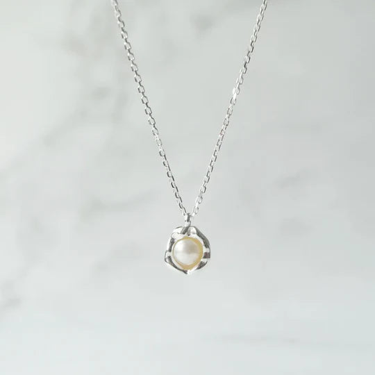 珍珠吊墜項鍊（925純銀、珍珠）