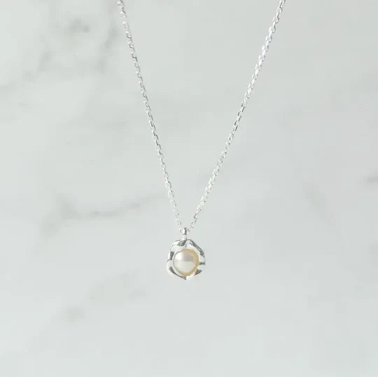 珍珠吊墜項鍊（925純銀、珍珠）