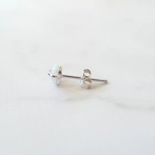 星球造型蛋白石耳針（925 純銀、抗氧化銠層、蛋白石）