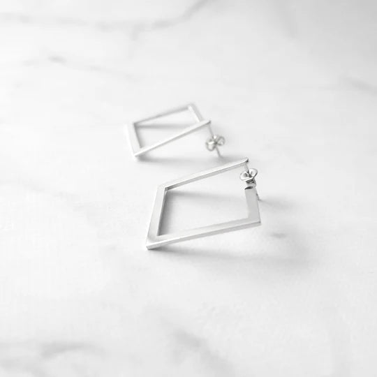 方框輪廓純銀耳針（925純銀+14K 白金鍍層）